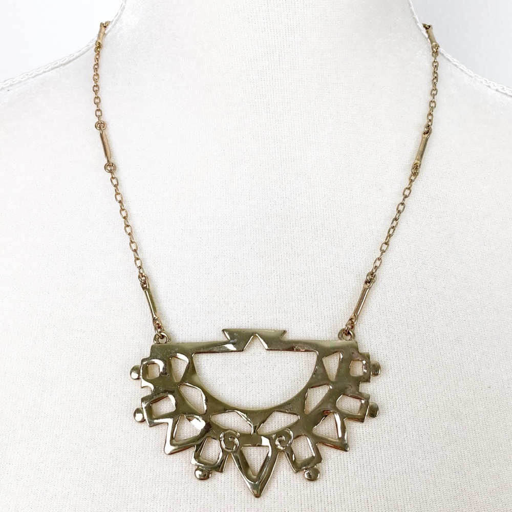 Tre Vero Tribal Gold-Toned Necklace ZC52